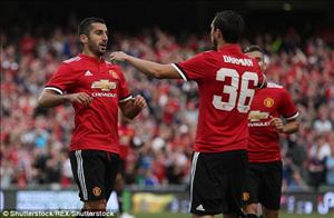 MU 2-1 Sampdoria: Matic ra mắt, Quỷ đỏ thắng nhọc