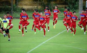 Bóng đá Việt Nam: Vượt người Thái, khó đấy!