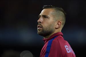 Jordi Alba có câu trả lời cho MU