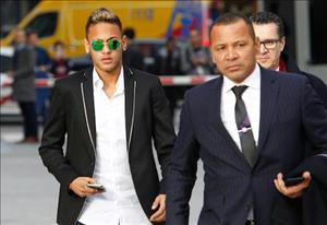 52 tuổi, bố Neymar vẫn cưa đổ cựu siêu mẫu Playboy