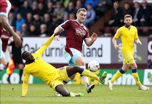 Nhận định Burnley vs Leeds 01h45 ngày 20/9 (Cúp Liên đoàn Anh 2017/18)