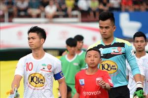 Trước vòng 17 V-League 2017: HAGL đụng ‘thứ dữ’