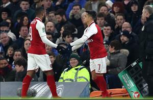 Conte giúp Wenger trấn an CĐV Arsenal