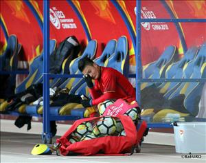 Câu chuyện sau giọt nước mắt của tiền vệ Quang Hải ở trận thắng Australia