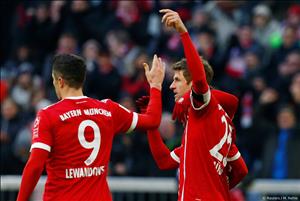 Bayern Munich 4-2 Bremen: Người hùng quen thuộc