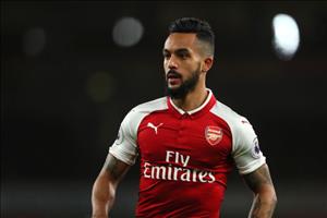 Arsenal chốt giá bán Walcott cho Everton