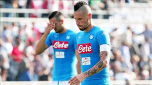 Tiền vệ Hamsik cũng không thể cứu Napoli