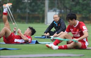 ĐT Việt Nam trước ngày rút danh sách: Chờ “tử thần” gọi tên ai?