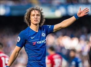 Sarri yêu cầu Chelsea gia hạn với 2 cầu thủ