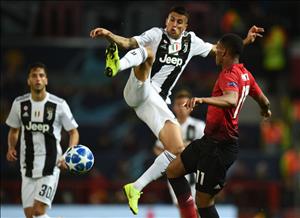 MU gửi Juventus: Darmian + 42 triệu bảng = Cancelo