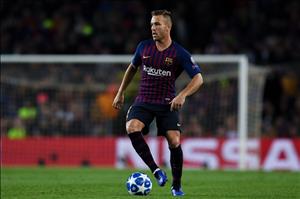 Arthur Melo tính thế nào khi được mời chào rời Barca?