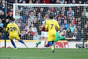 Thống kê không thể bỏ qua trận Burnley 0-4 Chelsea