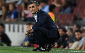HLV Barca chơi trò “mèo khóc chuột” với Real