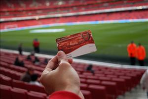 Arsenal là đội bóng hút máu người hâm mộ ghê gớm nhất châu Âu