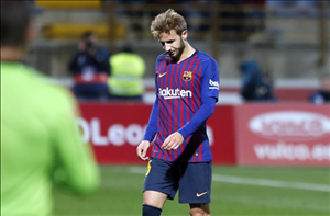Barca xác nhận chấn thương của “Xavi đệ nhị”