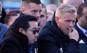 Cảnh sát phải ngăn thủ môn Schmeichel lao vào trực thăng sắp phát nổ