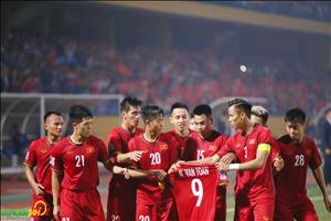 Nhìn lại hình ảnh ĐT Việt Nam đánh bại Campuchia để vào bán kết AFF Cup 2018