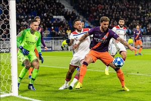 Kyle Walker chỉ ra điểm yếu của Man City sau trận hòa Lyon