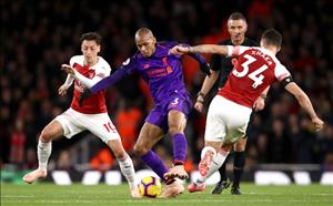 Huyền thoại lo sợ Arsenal chuẩn bị tan xác pháo ở Anfield
