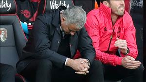 Chưa đá derby, Mourinho đã nhận thua Man City