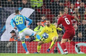Liverpool đánh bại Napoli: Những lằn ranh sống và chết