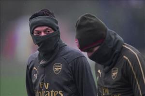 Mesut Ozil nhắn HLV Emery: Tôi đã hoàn toàn bình phục chấn thương