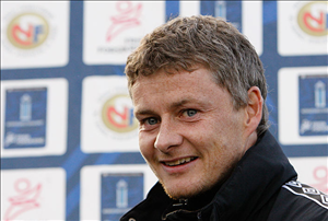 Hài hước: Solskjaer trở về M.U nhưng không phải thay thế Mourinho