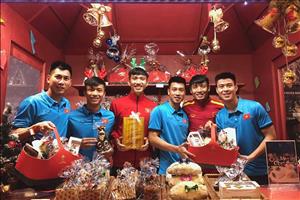 Các cầu thủ Việt Nam làm gì tại dịp lễ Noel?