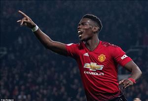 Man Utd 3-1 Huddersfield: Pogba và quyền được ăn mừng