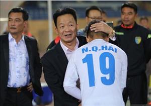 Bầu Hiển thưởng vượt khung các cầu thủ sau chiến thắng trước HAGL