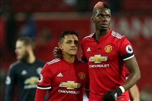 Góc Man Utd: Giữa Sanchez và Pogba, Mourinho phải chọn