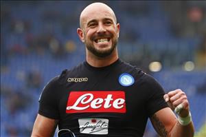 Cựu thủ môn Liverpool tới Milan kiểm tra y tế