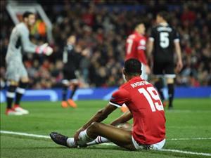 MU 1-2 Sevilla: Chơi dao lắm rồi cũng phải đứt tay thôi Mourinho!