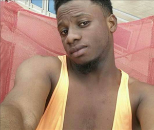 Fan Chelsea đột tử sau trận thua Barcelona