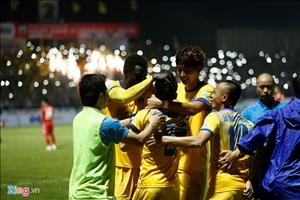 Tổng hợp: Thanh Hóa 1-0 TPHCM (Vòng 2 V-League 2018)