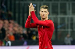 HLV Hà Lan thận trọng trước khi đối mặt Ronaldo