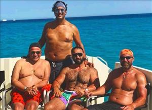 Cựu sao Ngoại hạng Anh phát phì ở tuổi 35