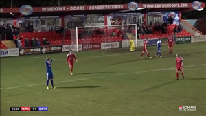 Bàn thắng đẹp nhưng không được công nhận