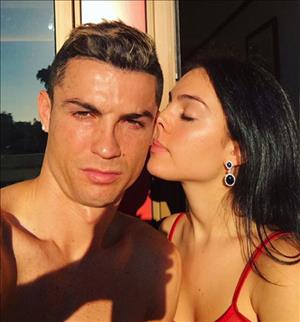 Bồ Ronaldo hot nhất mạng xã hội