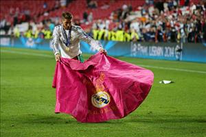 Sergio Ramos: Nhát kiếm từ hậu tuyến