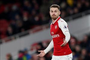 Ryan Giggs nói gì về tương lai Ramsey?