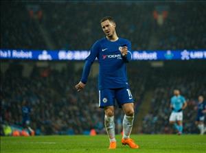 Hazard trách móc Conte vì chiến thuật tiêu cực trước Man City