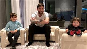 Ronaldo vs Messi thuộc nhóm những ngôi sao không thích... xem bóng đá