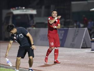 CLB TP.HCM tổn thất nặng khi mất Ronaldo Việt Nam một tháng