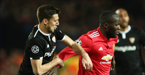 HLV Sevilla: Clement Lenglet đủ sức đá cho Barca