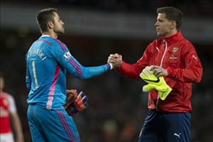 Fabianski và Szczesny: Sinh cùng ngày, cùng tháng và cùng cả những thăng trầm