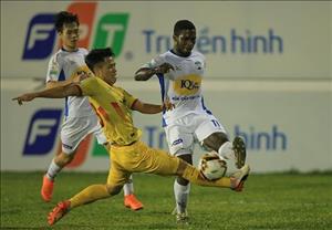 Ngoại binh HAGL chê lối đá tiểu xảo của cầu thủ Việt