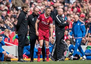 Liverpool hòa Stoke, Jurgen Klopp và Henderson cùng đòi phạt đền