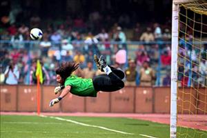 René Higuita: Gã điên và cú đá bọ cạp bất hủ (P1)