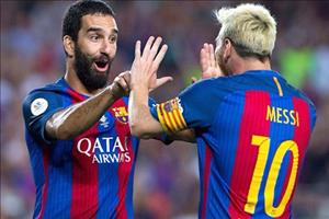 Cực sốc: Tấn công trọng tài, tiền vệ của Barca bị treo giò… 16 trận